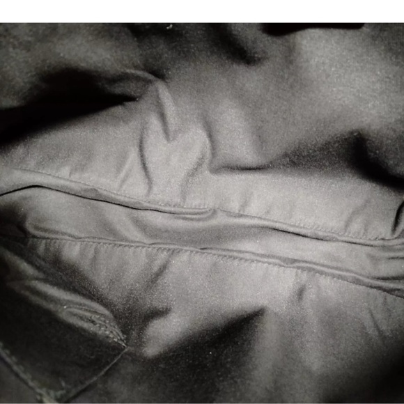 Vintage Gucci Black Eclipse Shoulder Bag EUC ❣️❣️RESERVED‼️ - Picture 11 of 11